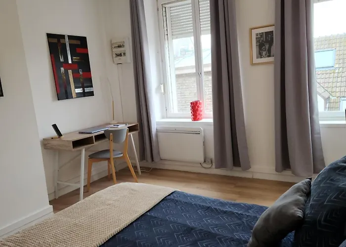 Tribunal Du Beffroi Douai